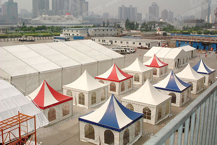 四角尖頂篷房 四角尖頂篷房